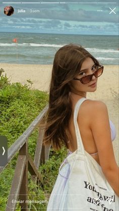 Insta Photo Ideas Aesthetic Beach, Ig Story Beach Ideas, Summer Poses Photo Ideas Beach Pics, Beach Ig Pictures, Ig Beach Photo Ideas, Beach Instagram Pictures Photo Ideas, Beach Selfie Instagram, Beach Pose Ideas Instagram, Beach Photo Ideas Instagram