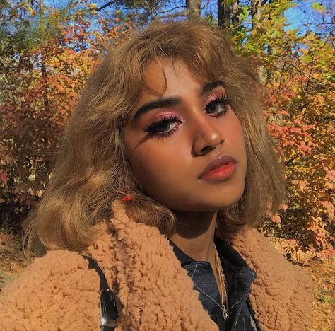 @bbyg6rl on ig Euphoria Fashion, Happy Black Friday, Best Hair Dye, Oc Inspiration, Character Pictures, Blonde Hair Girl, Dyed Hair Inspiration, Different Hair Colors, Happy Black