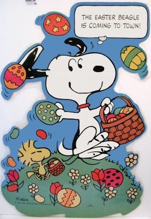 Giant Wall Decor, Snoopy Store, Circus Font, Easter Beagle, Snoopy Easter, Snoopy Collectibles, Camp Snoopy, Snoopy Cartoon, Peanuts Cartoon