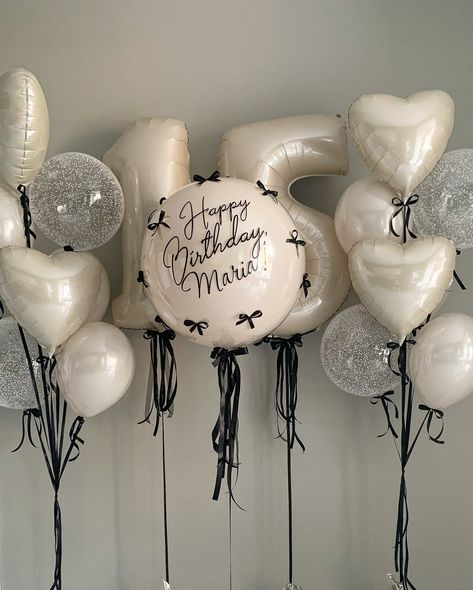 Balloons bring color and fun to any event, creating a joyful atmosphere for all ages. Perfect for celebrations, they add a festive touch with endless design possibilities! #BalloonDecor #PartyDecor #EventStyling #CreativeDesign #UniqueDecor #BalloonArt #EventDecor #LuxuryBalloons #BalloonDesign #CelebrationDecor #PartyPlanning #DecorInspiration #BalloonCreations #EventDecorIdeas #EventDesign #BalloonInstallations #PartyStyling #EventDecorExperts Happy Birthday Maria, Money Balloon, Ballon Decoration, 21st Birthday Balloons, Bride To Be Decorations, 40 Balloons, 14th Birthday Cakes, Surprise Birthday Decorations, Happy Birthday Decor