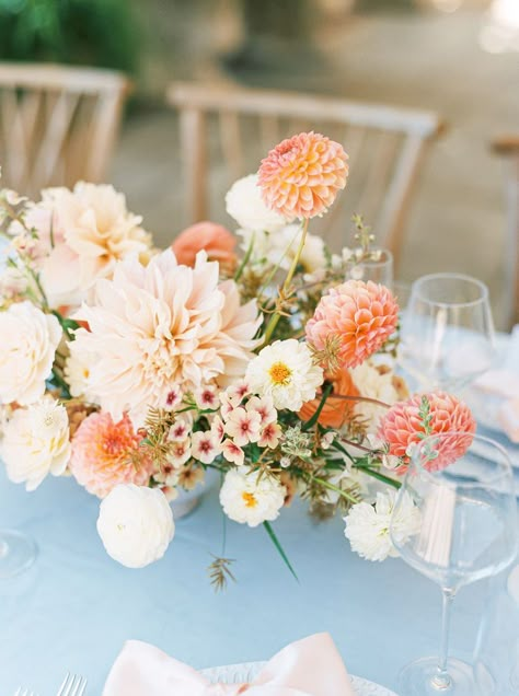 Apricot Wedding, Pantone 2024, Peach Wedding Flowers, Tabletop Design, Feminine Wedding, Wedding Flowers Summer, Northern California Wedding, Coral Wedding, Event Planning Company