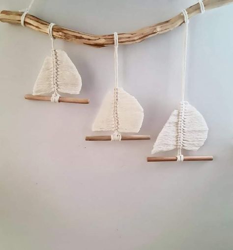 Thread Craft, Simpul Makrame, Pola Macrame, Macrame Knots Pattern, Macrame Wall Hanging Diy, Macrame Wall Hanging Patterns, Rope Crafts Diy, Macrame Hanger, Stovetop Potpourri