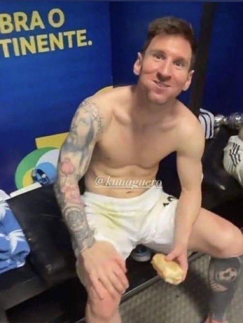 Messi Funny, Soccer Images, Messi Photos, Lionel Andrés Messi, Football Boyfriend, Leonel Messi, Messi And Ronaldo, Football Images, Soccer Funny