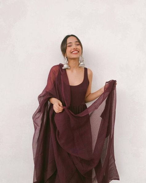 Diksha Rawat, Quick Outfits, Shoulder Dress, Cold Shoulder Dress, Slip Dress, Saree