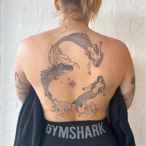 Mermaid back piece for drew a while ago! Fresh and healed 💘💘 #mermaid #mermaidtattoo #tattooideas #tattoo #backtattoo | Instagram Mermaid Lower Back Tattoo, Mermaid Tattoo Behind Ear, Siren Spine Tattoo, Big Mermaid Tattoo, Mystical Back Tattoos, Illustrative Back Tattoo, Pieces Back Tattoo, Mermaid Tattoo Placement, Siren Back Tattoo