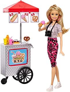 Barbie Pink Passport, Pink Passport, Barbie Playsets, Barbie 2000, Barbie Doll Set, Decorações Com Comidas, Barbie Sisters, Hot Dog Stand, Barbie Sets