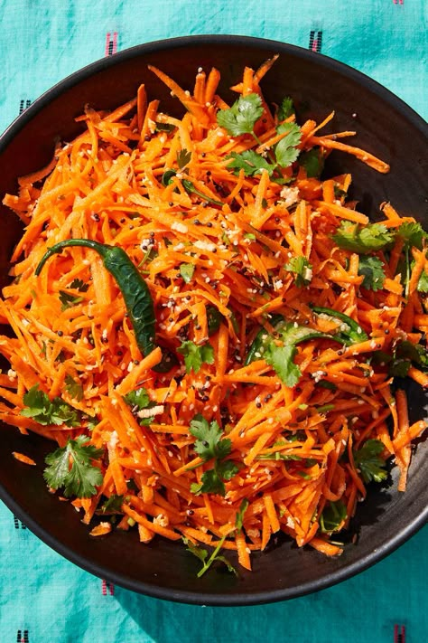 Indian Salads, Summer Picnic Food, Carrot Salad Recipes, Raw Carrots, Carrot Salad, Nyt Cooking, Picnic Foods, Asian Recipes, Indian Food Recipes