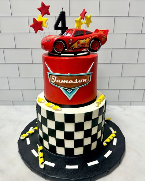 Ka-chow! 🏎️ 🏁  #carscake #kupcakekitchen #wantcake #kachow #carsbirthday #carsparty #lightningmcqueen #lightningmcqueencake #cakeinspiration #birthdaycakeideas #birthdayideas #birthdaypartyideas #birthdayinspiration #birthdayideasforkids #cakedesigner #designercakes #customcakes #3dcake #3dcakes #cakeforchildren #cakeforkids #santaclarita #santaclaritavalley Lighting Mcqueen Cake Ideas, Mcqueen Birthday Theme, Pastel Rayo Mcqueen, Cars Birthday Party Cake, Cake Lightning Mcqueen, Lighting Mcqueen Cake, Ka Chow, Disney Cars Cake, Lightning Mcqueen Cake