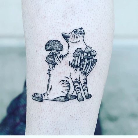 Cat tattoo with mushrooms 😻🍄💖✨ Nature Cat Tattoo, Cat And Mushroom Tattoo, Plant Cat Tattoo, Trippy Cat Tattoo, Cat Themed Tattoo, Mother Nature Tattoos Simple, Mushroom Tattoo Design Simple, Cat Mushroom Tattoo, Mushroom Arm Tattoo