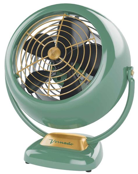 36 retro reproductions brought back in 2014 Vornado Fan, Table Fans, Aerodynamic Design, Decor Eclectic, Retro Table, Vintage Fans, Desk Fan, Vintage Air, Classic Metal