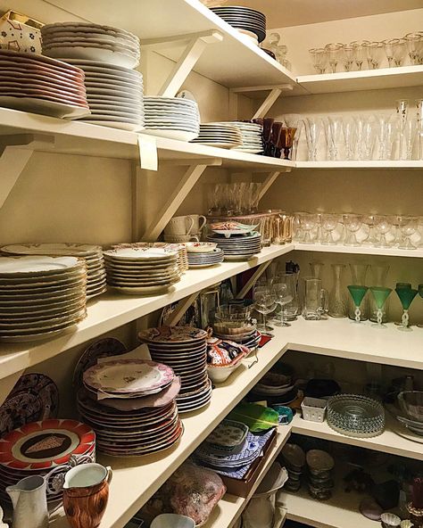 China Closet Ideas, China Storage Ideas, Dinnerware Storage Ideas, Hosting Closet, Dish Closet, Dish Pantry, Party Supply Organization, Dish Room, Flower Magazine