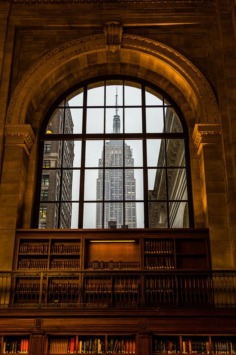 ESB from NYPL by Sikbug on flickr New York Library Aesthetic, Big Library Aesthetic, Nyc Mansions, Autumn Academia, San Myshuno, Voyage New York, Public Libraries, New York City Photos, I Love Nyc