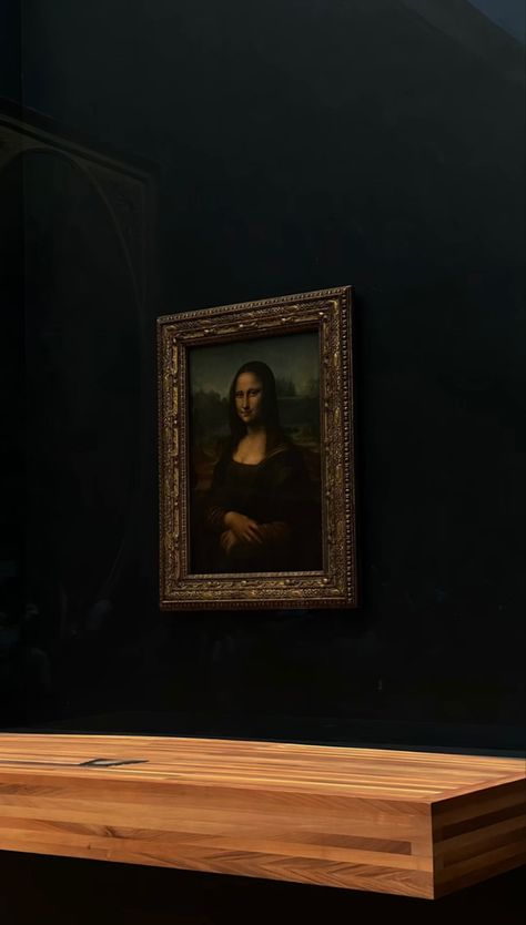 Mona Lisa Wallpaper Iphone, Mona Lisa Wallpaper Aesthetic, Mona Lisa Wallpaper, Paris Mona Lisa, Mona Lisa Aesthetic, Louvre Museum Aesthetic, Mona Lisa Louvre, 90s Hairstyles Short, P Wallpaper