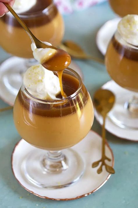 Creme Recipe, Butterscotch Recipes, Vanilla Pudding Recipes, Easy Holiday Desserts, Custard Desserts, Butterscotch Pudding, Make Ahead Desserts, Easy Holiday Recipes, French Classic