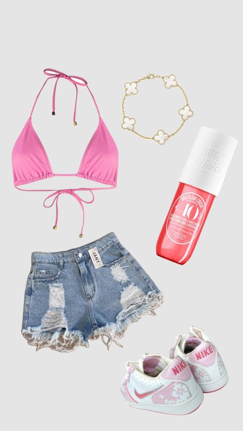 Summer Outfits With Swimsuit, Rich Beach Outfit, Swimming Pool Outfit Ideas, Preppy Summer Aesthetic, Cute Fits For Summer, Pool Fits, Shuffles Preppy, Cute Beach Outfits, Pool Outfits