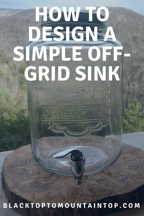 Outhouse Sink Ideas, Off Grid Dish Washing, Diy Outdoor Showers Off Grid, Dry Cabin Kitchen, Off The Grid Bathroom Ideas, No Plumbing Sink, Off Grid Bathroom Sink, Off Grid Sink Ideas, Off Grid Kitchen Sink