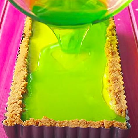 No Bake Mountain Dew Cheesecake Recipe - Easy Cheesecake Ideas - No Bake Cheesecake Recipes Lake Foods, Bake Cheesecake Recipes, Mnt Dew, No Bake Cheesecake Recipes, Cheesecake Ideas, Eagle Brand Milk, Baked Cheesecake Recipe, Easy Cheesecake Recipes, Bake Cheesecake