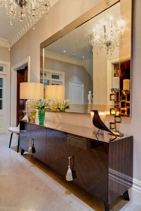 Luxury Entryway With The Most Captivating Mirrors 11 Foyer Designs, Cabinet Entryway, Lobby Decor, Eames House, Palace Interior, Houses Plans, Hallway Designs, Design Quote, Foyer Decor