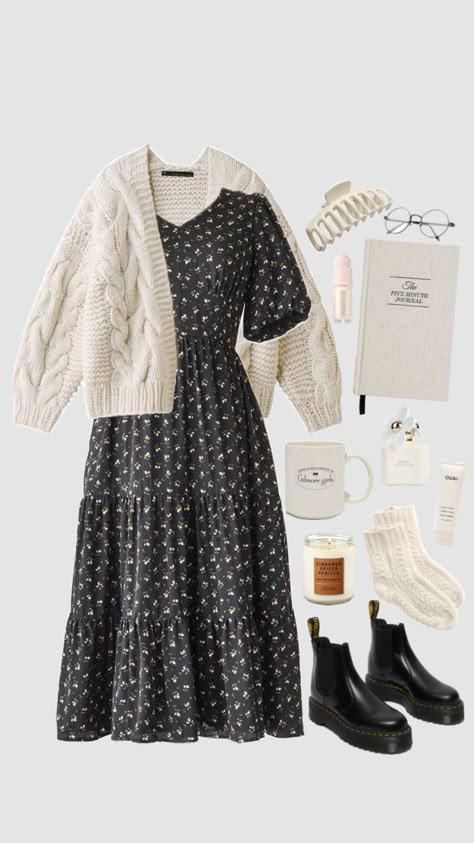 Cutesy Outfits, Winter Maxi, 2024 Goals, Modesty Outfits, Teaching Outfits, Black Kitten Heels, Cottagecore Outfits, Cute Modest Outfits, Aesthetic Winter