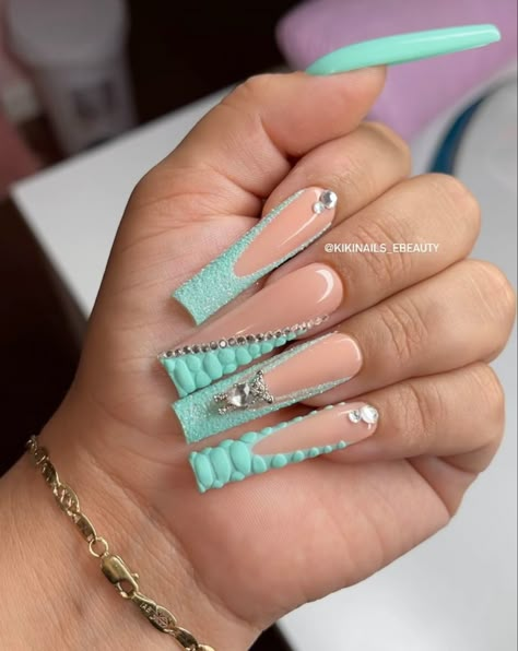 #nailart #naildesigns #nailpolish #manicure #pedicure #nailinspiration #nailsofinstagram #nailsonfleek #nailswag #nailaddict #nailfashion #nailgoals #nailstagram #nailstyle #nailtrend #nailartist #nailartideas #nailartgallery #nailartlover #nailartjunkie #nailartlove #nailartinspiration #nailartdesigns #nailartaddict #nailartoftheday #nailartdesign #nailartcommunity #nailartswag #nailartworld #nailartlovers Nails With Gems, French Tip Press On Nails, Y2k Kawaii, Nails Nailart, Nails