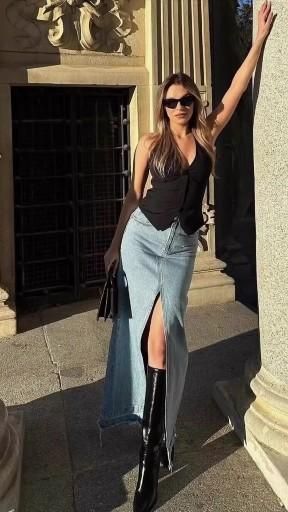 Luxury Photography, Denim Skirt Outfits, Effortlessly Chic Outfits, Everyday Fashion Outfits, Casual Day Outfits, Quick Outfits, Mode Chic, Classy Fashion, Mode Ootd