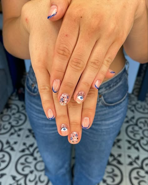 Turkey Inspired Nails, Nails With Turkish Eye, Middle Eastern Nails, Turkey Holiday Nails, Turkey Eye Nails, Lucky Eye Nails, Evil Eye Nails Short, Turkish Nails, Blue Eye Nails