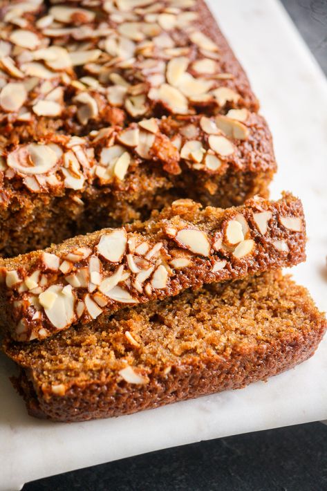 Ginger Desserts, Ginger Loaf, Spiced Honey, Honey Cake Recipe, Almond Cake Recipe, Dairy Free Cake, Healthy Honey, Honey Almonds, Honey Cake