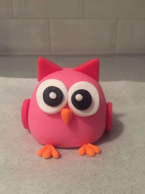 Clay Owl Diy, Owl Clay Art, Fondant Owl, Clay Art For Kids, Clay Characters, Easy Clay Sculptures, Clay Owl, Foam Clay, Clay Crafts For Kids