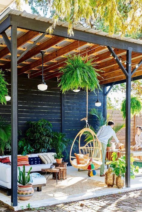 10 Best Deck Design Ideas - Beautiful Outdoor Deck Styles to Try Now #deckbuildingideas #pergola Outdoor Deck Decorating, Garden Concept, Backyard Gardens, Living Garden, Gardens Ideas, Gardening Design, Pergola Garden, Pergola Design, Outdoor Paradise