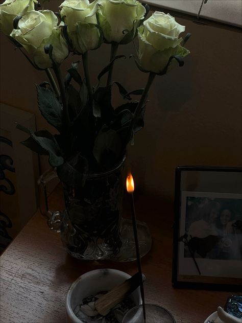 #greenroses #flowers #sidetable #goodenergy #aesthetic #sage Incense Aesthetic, Wicca Fashion, Rose Incense, Cinnamon Rose, Green Roses, H Hotel, Manifesting Abundance, Flowers Green, Green Rose