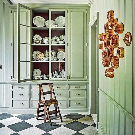 Kitchens • Instagram French Style Kitchen, Glam Pad, Bunny Williams, Butler's Pantry, Green Rooms, Elegant Living, Style Kitchen, Color Stories, Southern Style