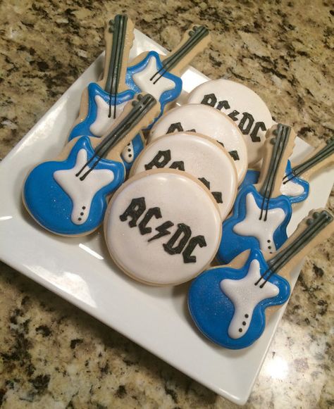 Rock And Roll Desserts, Rock Star Cookies, Rock N Roll Cookies, Rock And Roll Sugar Cookies, Rock And Roll Cake Pops, Rock And Roll Cookies, Kiss Band Cookies Decorated, Rock And Roll Birthday Cookies, Syd Vicious