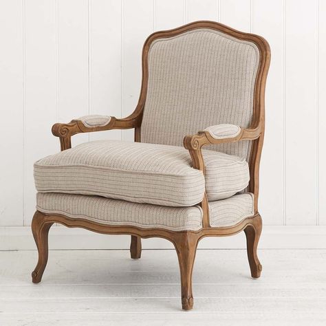 Chair In Living Room, French Accent Chairs, Luxury Sofa Design, French Arm Chair, Classical Furniture, French Country Living Room, French Style Furniture, Living Room Sofa Design, Reading Chair