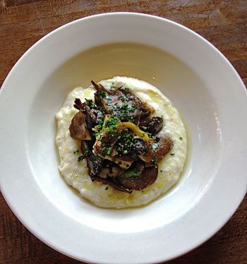 Vegetarian Roast, Grits Recipe, Cheese Grits, Creamy Polenta, Jalapeno Peppers, Goats Cheese, Roasted Mushrooms, Nyt Cooking, Meatless Meals