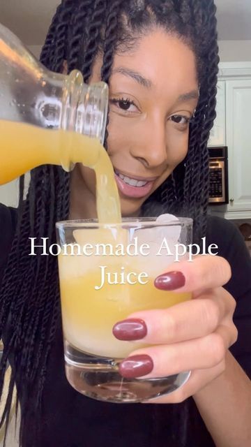 Charmaine on Instagram: "Homemade Apple Juice 👇🏽 . . . 2 Honey crisp apples 2 Asian pears 1 inch ginger . . . . . #homemadejuice #coldpressedjuices #juicingforhealth #naturaljuice #healthyjuice #foodreels #shapesquad #whstrong #healthyfoodshare #buzzfeedtasty #thefeedfeed #balancedbites #balanceddiet #wellnesslifestyle #wellnesslife #diyfoodie #diyfood #healthyrecipes #cookingvideos #blackwellness #cookingshow #healthyfoodporn #cookingtutorial #damnthatsdelsih #recipesbible #cookingwithgoodf Make Apple Juice, Homemade Apple Juice, Asian Pears, Apple Water, Honey Crisp, Homemade Juice, Buzzfeed Tasty, Cooking Tutorials, Juicing For Health