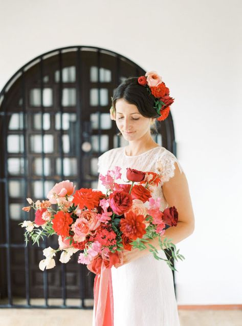 A Spanish Finca Garden Wedding Inspired by Frida Kahlo – Style Me Pretty Spanish Finca, Anna Thomas, Garden Reception, Spanish Wedding, Wedding Inspired, Floral Wedding Dress, Wedding Marketing, Pink Bouquet, Beautiful Country