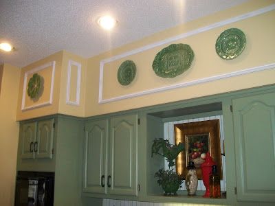 Kitchen Soffit Decorating Ideas, Soffit Ideas, Kitchen Soffit, Decorating Above Kitchen Cabinets, 70s Kitchen, Above Kitchen Cabinets, Above Cabinets, Kitchen Design Diy, Kitchen Cabinets Decor