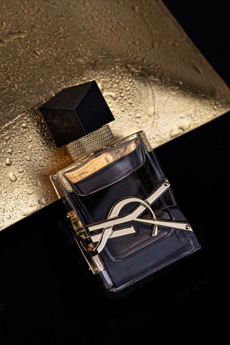 #productphotography #productshoot #productphotographer #photographer #product #commercialphotography #photoshoot #studiophotography #productphotoshoot #stilllifephotography #stilllife #creativeproductphotography #productstylist #advertising #advertisingphotography #productphotoshoot #photographytips #photographyideas #photoinspiration #productinspiration #perfume @ysl_beauty Perfume Ysl, Product Photographer, Professional Photos, Macro Shots, Photo Equipment, Ysl Beauty, Advertising Material, Advertising Photography, Commercial Photography