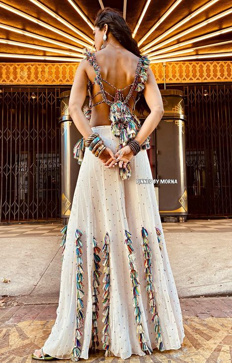 Payal Singhal - India 🇮🇳 Aditi Gupta, Chaniya Choli Designs, Ethnic Wears, Navratri Collection, Lehenga Crop Top, Payal Singhal, Haldi Outfit, Model Blouse, Navratri Dress