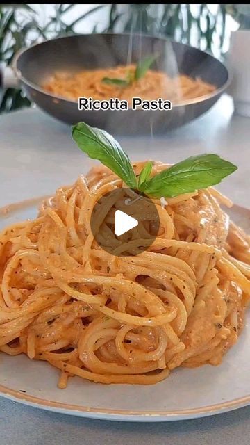 barbhomekitchen on Instagram: "Ricotta Pasta😋😋😋It was sooo delicious 😋  #reels #pastarecipe #pastalover #homecooking #easyrecipe" Ricotta Recipes Pasta, Ricotta Dishes, Pasta With Ricotta Cheese, Ricotta Spaghetti, Ricotta Pasta Sauce, Ricotta Pasta Recipes, Pasta Gnocchi, Ricotta Sauce, Filled Pasta