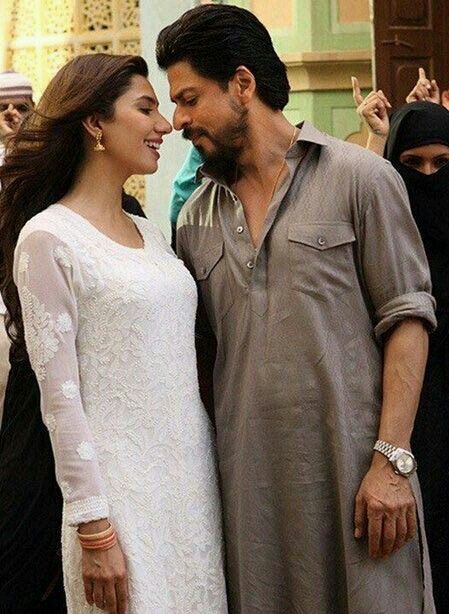 Raees Srk, Raees Movie, Shahrukh Khan Raees, Maira Khan, Mahira Khan Dresses, Shahrukh Khan And Kajol, My Name Is Khan, Shah Rukh Khan Movies, Salman Khan Photo