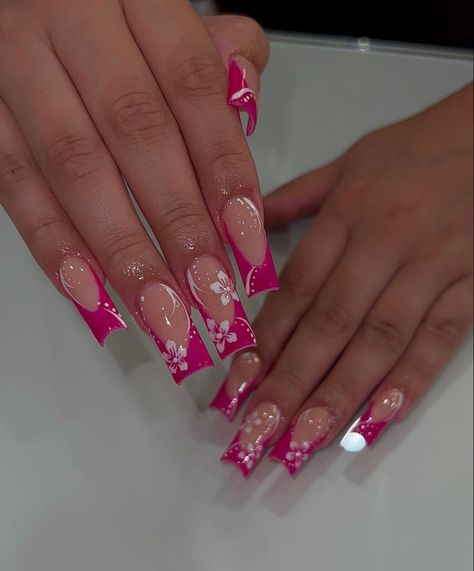 French Tip Acrylic Nails, Her Nails, Pink Nail Art, Unique Acrylic Nails, Acrylic Nails Coffin Short, Short Acrylic Nails Designs, Pink Acrylic Nails, Square Acrylic Nails, Fire Nails