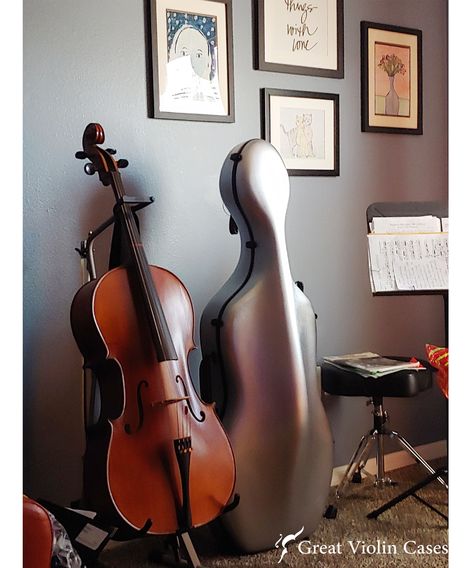 Cello Decoration, Cellist Aesthetic, Cello Aesthetic, Cello Practice, Cello Art, Cello Case, Violin Photography, Home Music Rooms, Cello Music