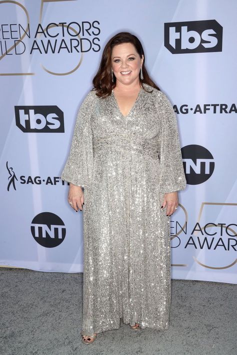 Red Carpet Dresses 2019, Melissa Mccarthy, Sag Awards, فستان سهرة, Celebrity Red Carpet, Silver Dress, Red Carpet Dresses, Plus Size Womens Clothing, Red Carpet Looks