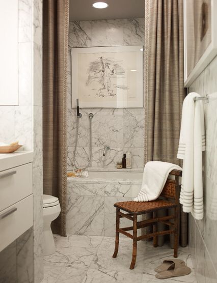 44 Amazing Marble Bathroom Designs Double Shower Curtain, Marble Bathroom Designs, Bathroom Chair, Luxury Marble, Home Luxury, Furniture Office, Bad Design, Design Del Prodotto, Natural Home Decor