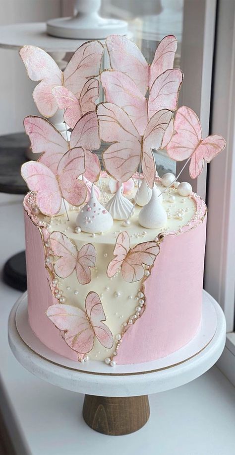 8th birthday cake Ideas | 8 year old birthday cake pictures 12th Birthday Cake, 8th Birthday Cake, Butterfly Birthday Cakes, Beautiful Cake Designs, Elegant Birthday Cakes, Cake Decorating Frosting, Beautiful Birthday Cakes, Birthday Cake Ideas, Baby Birthday Cakes