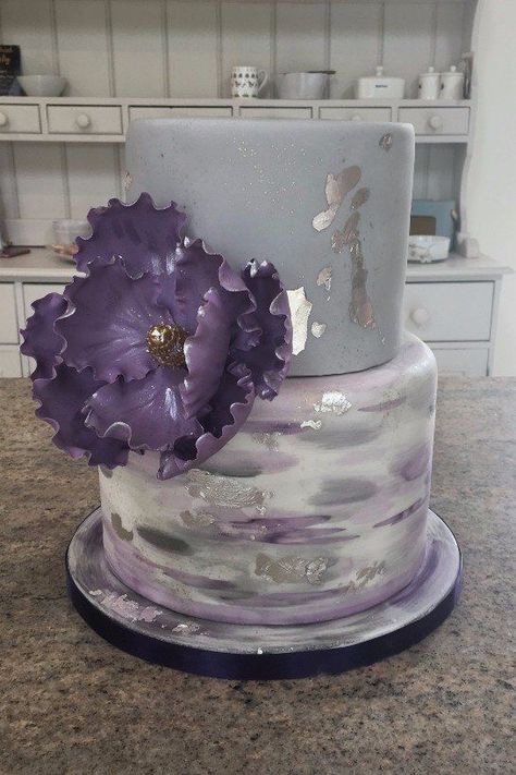 Brushstroke Cake, Gray Wedding Cake, Purple Cakes Birthday, Gold Birthday Cake, 36th Birthday, Purple Cakes, Silver Cake, Birthday Cakes For Women, Purple Birthday