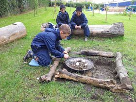 Fagley Primary Forest School: Session 2 - Preparing the Fire Pit Forest School Area, Stone Age Boy, School Outdoor Area, Eco School, Forest Preschool, Den Building, Forest Kindergarten, Forest School Ideas, Winter Outside