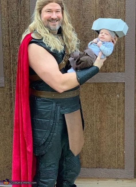 Baby Mjolnir and Thor - 2019 Halloween Costume Contest Thor Halloween Costume, Thor Halloween, Thor Costume, Thor's Hammer Mjolnir, Cute Puppy Wallpaper, Trio Halloween Costumes, Marvel Costumes, Homemade Costume