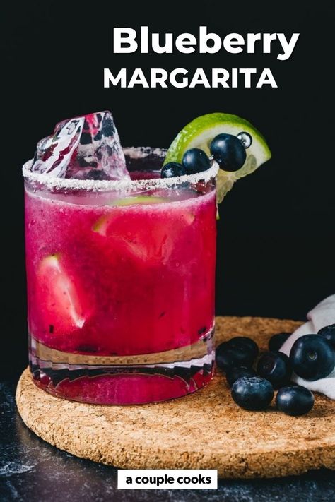 Blueberry Margarita, Blueberry Simple Syrup, Blueberry Cocktail, Raspberry Margarita, Cocktail Margarita, Yummy Summer Cocktails, Homemade Margaritas, Fantastic Recipes, Blueberry Syrup